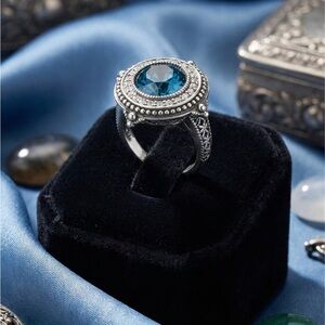 Vintage ED 925 Sterling Silver Teal Blue Halo Statement Ring